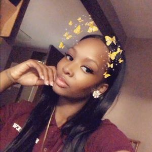 Meet your Posher, Akayla